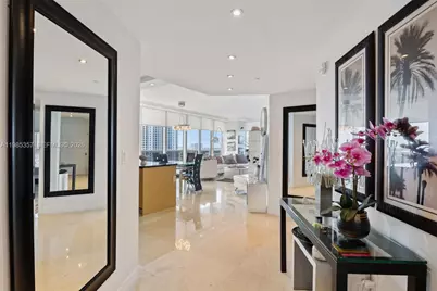 [Address not provided], Hallandale Beach, FL 33009 - Photo 5