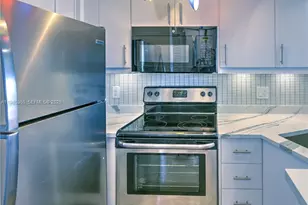 2951 S Bayshore Dr, Miami, FL 33133 - Photo 17