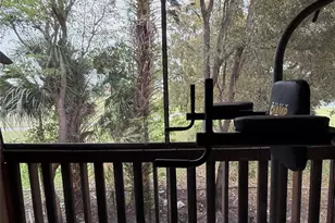 425 W Park Dr, Miami, FL 33172 - Photo 17