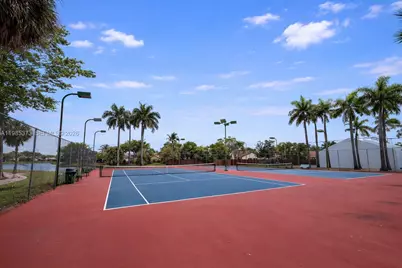 18216 Mediterranean Blvd #1-19, Hialeah, FL 33015 - Photo 25