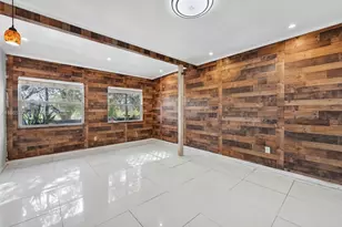 20211 NW 4th Ave, Miami Gardens, FL 33169 - Photo 17