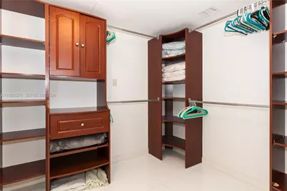 1830 S Ocean Dr. #3711, Hallandale Beach, FL 33009 - Photo 9