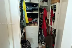 900 Biscayne Blvd, Miami, FL 33132 - Photo 9