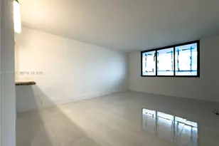 540 Brickell Key Dr, Miami, FL 33131 - Photo 3