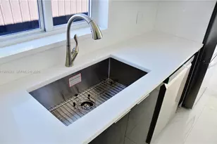 2640 NW 3rd St, Pompano Beach, FL 33069 - Photo 9