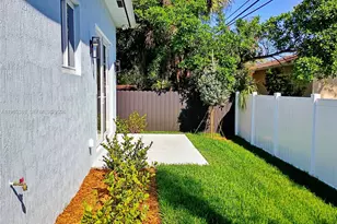 2640 NW 3rd St, Pompano Beach, FL 33069 - Photo 21