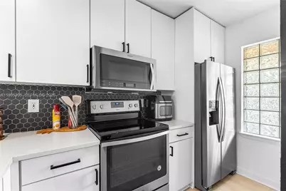 4759 Via Palm Lks #312, West Palm Beach, FL 33417 - Photo 5