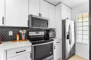 4759 Via Palm Lakes, West Palm Beach, FL 33417 - Photo 5