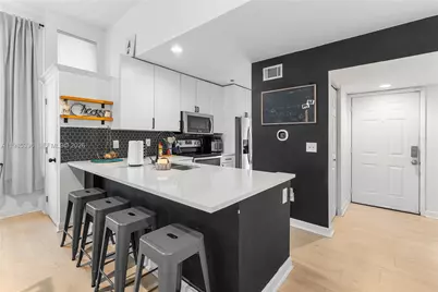 4759 Via Palm Lks #312, West Palm Beach, FL 33417 - Photo 5