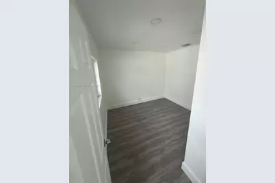 1637 NW 31st Ave #., Miami, FL 33125 - Photo 7