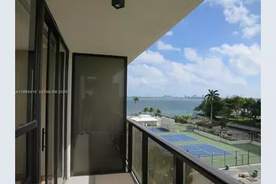 600 NE 36th St #517, Miami, FL 33137 - Photo 1