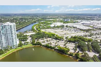 2641 N Flamingo Rd #307N, Sunrise, FL 33323 - Photo 29