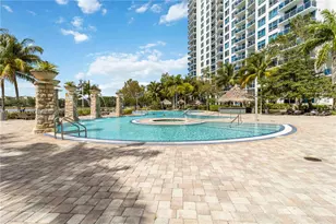2641 N Flamingo Rd, Sunrise, FL 33323 - Photo 31