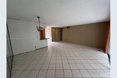 1000 NE 14th Ave #201, Hallandale Beach, FL 33009 - Photo 5