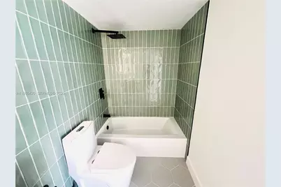 201 Jefferson Ave #4C, Miami Beach, FL 33139 - Photo 13