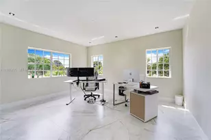 1851 NW 32nd Ave, Miami, FL 33125 - Photo 13