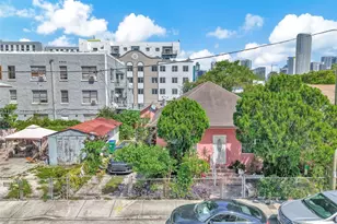 119 SW 7th Ave, Miami, FL 33130 - Photo 11