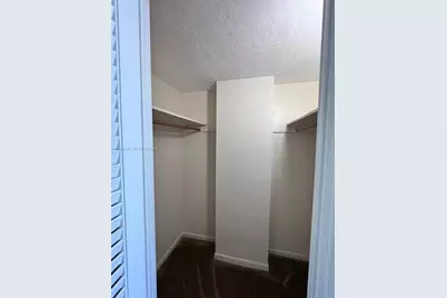 19380 Collins Ave #910, Sunny Isles Beach, FL 33160 - Photo 13