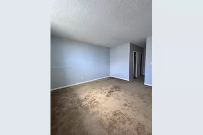 19380 Collins Ave #910, Sunny Isles Beach, FL 33160 - Photo 9