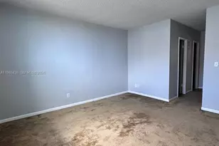 19380 Collins Ave, Sunny Isles Beach, FL 33160 - Photo 9