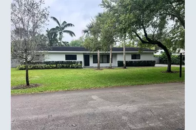 7340 SW 105th Ter, Pinecrest, FL 33156 - Photo 1