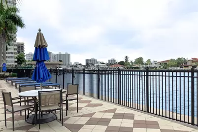 1945 S Ocean Dr #1114, Hallandale Beach, FL 33009 - Photo 19