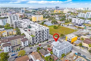 676 SW 1st St, Miami, FL 33130 - Photo 5