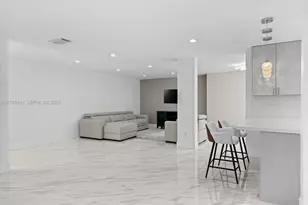 3549 Magellan Cir, Aventura, FL 33180 - Photo 13