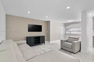 3549 Magellan Cir, Aventura, FL 33180 - Photo 15