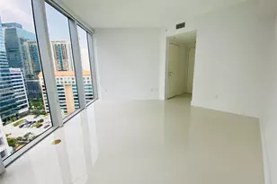 1300 Brickell Bay Dr, Miami, FL 33131 - Photo 9