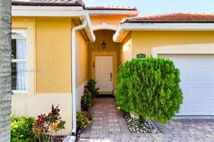 3090 SE 7th Ct, Homestead, FL 33033 - Photo 1