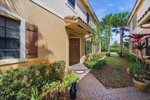 110 E Riverwalk Cir E, Plantation, FL 33325 - Photo 19