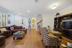 110 E Riverwalk Cir E, Plantation, FL 33325 - Photo 7