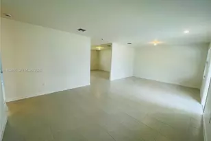 16932 SW 291st St, Homestead, FL 33030 - Photo 7