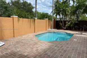 2636 NE 15th St, Fort Lauderdale, FL 33304 - Photo 11
