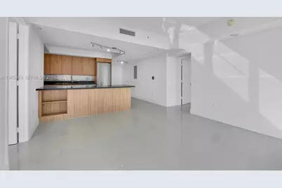 92 SW 3rd St #3904, Miami, FL 33130 - Photo 5