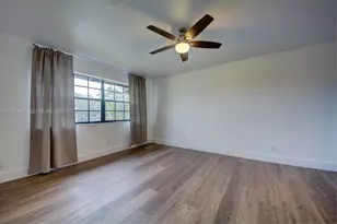 1960 Bayberry Dr, Pembroke Pines, FL 33024 - Photo 11