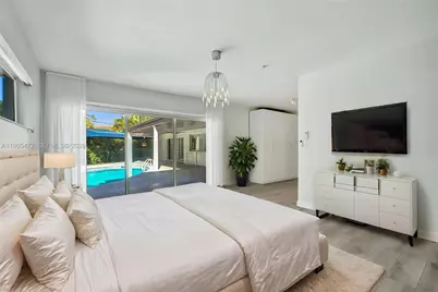 1110 NE 100th St, Miami Shores, FL 33138 - Photo 17