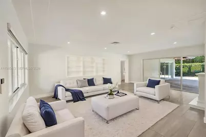 1110 NE 100th St, Miami Shores, FL 33138 - Photo 9