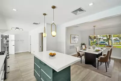 1110 NE 100th St, Miami Shores, FL 33138 - Photo 5