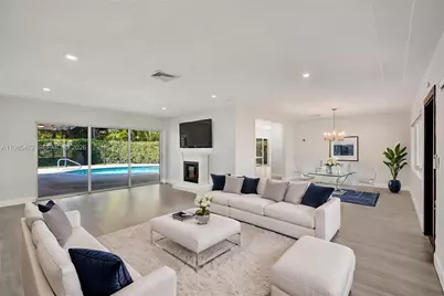 1110 NE 100th St, Miami Shores, FL 33138 - Photo 3