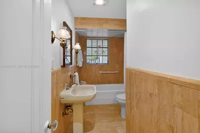 1305 Alhambra Cir, Coral Gables, FL 33134 - Photo 31