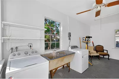 1305 Alhambra Cir, Coral Gables, FL 33134 - Photo 49