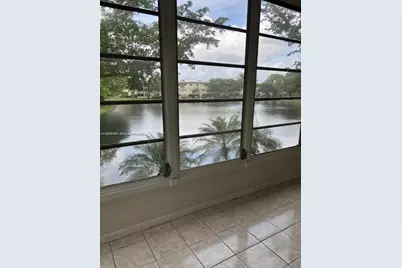 5103 NW 35th St #503, Lauderdale Lakes, FL 33319 - Photo 1