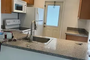 5103 NW 35th St, Lauderdale Lakes, FL 33319 - Photo 7