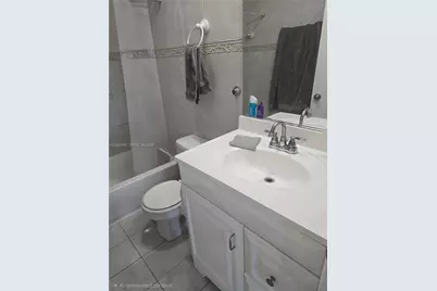 7420 W 20th Ave #451, Hialeah, FL 33016 - Photo 17