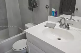 7420 W 20th Ave, Hialeah, FL 33016 - Photo 17