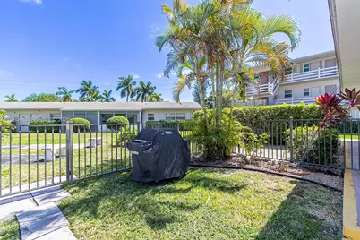 700 Layne Blvd #118, Hallandale Beach, FL 33009 - Photo 27