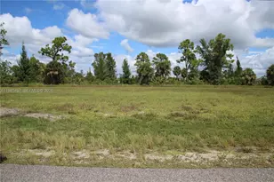 2125 NE 33rd Terrace, Cape Coral, FL 33909 - Photo 7