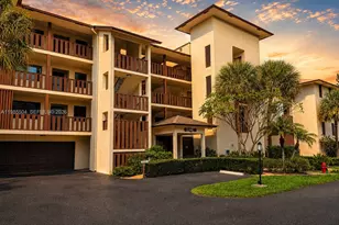 166 SE St Lucie Blvd #Un, Stuart, FL 34996 - Photo 1